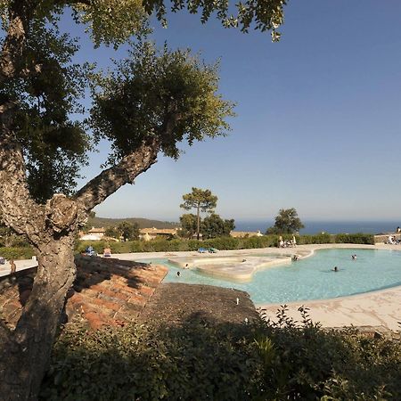P&V Residence Le Hameau Des Issambrr Sainte-Maxime Exteriör bild