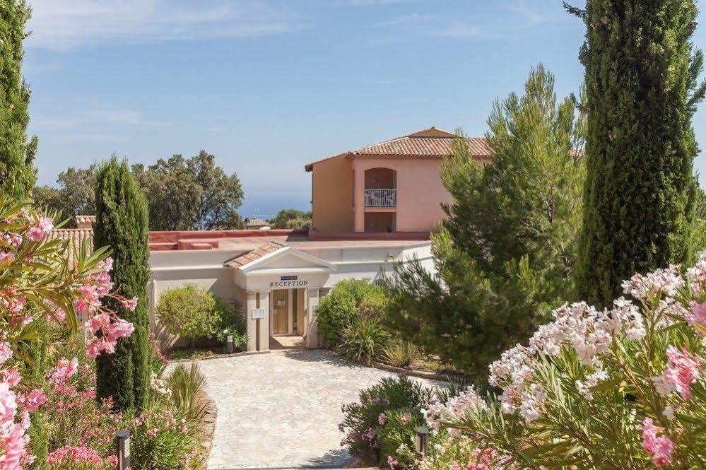 P&V Residence Le Hameau Des Issambrr Sainte-Maxime Exteriör bild