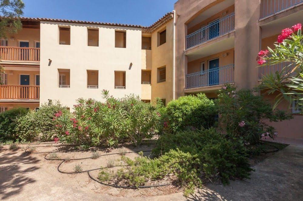P&V Residence Le Hameau Des Issambrr Sainte-Maxime Exteriör bild